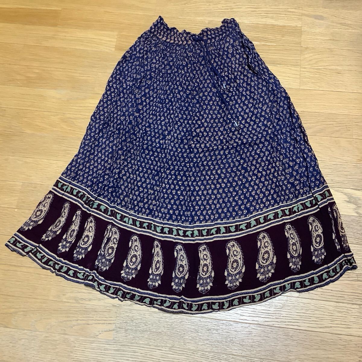昭和レトロ 民族調 スカート ウエストゴム ネイビー ブラウン フレアスカート拍卖