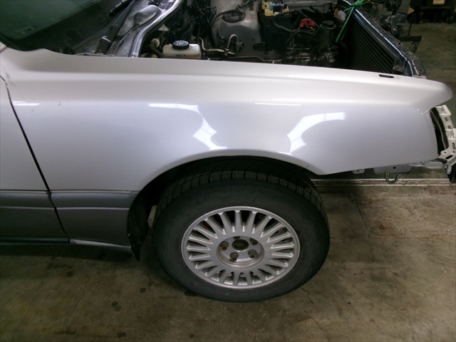 トヨタ 15クラウン フロントフェンダー 運転席側拍卖