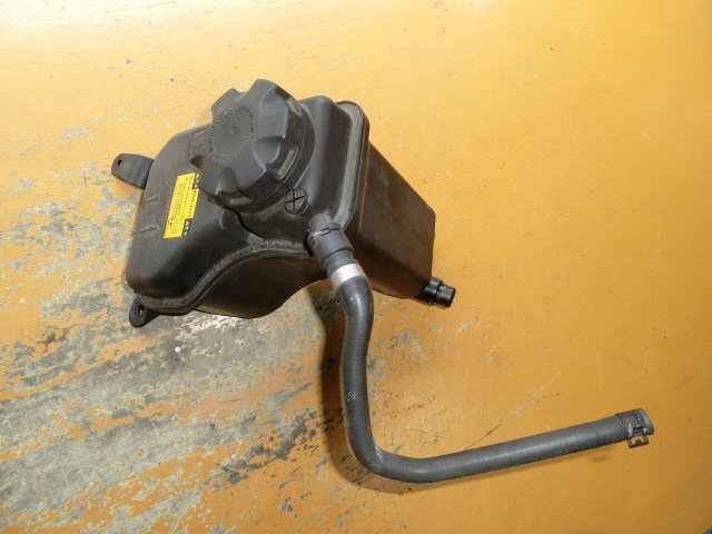 BMW E87 サブ タンク ABA-UD20 ラジエター リザーブ 2008y 120i 7.3万km 即決あり拍卖