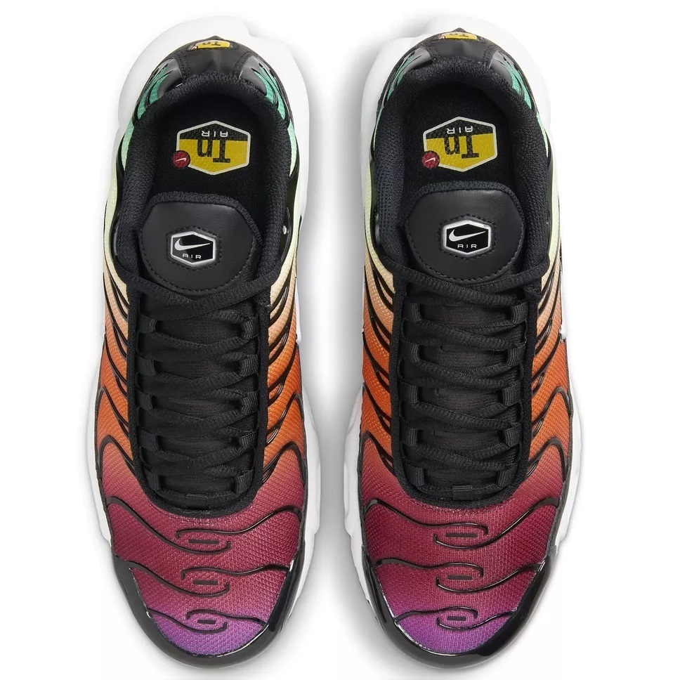 ■ナイキ ウィメンズ エア マックス プラス ブラック/ホワイト/バイオテック/チームレッド 新品 27.0cm US10 W AIR MAX PLUS DZ3670-001拍卖