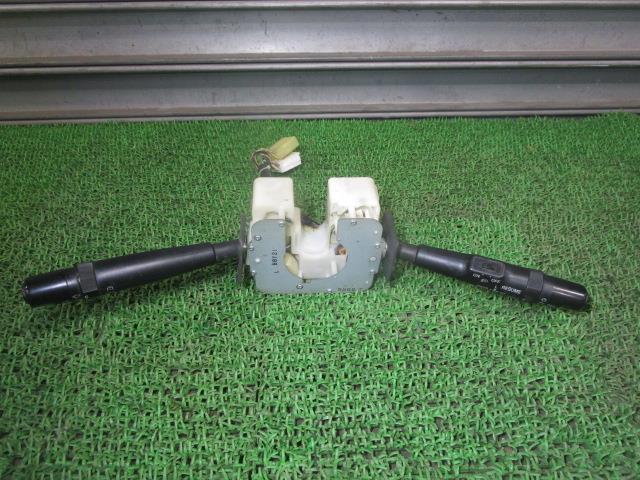 いすゞ大型車 ギガ PDG-CYY77V8J ディマースイッチ 1-82360-580-2 TTT /42517拍卖