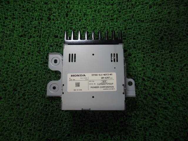 オデッセイ DBA-RB3 オーディオアンプ 39186-SLE-N01 39186-SLE-N013-M1 /42530拍卖