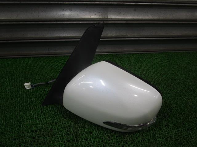 タント CBA-L385S 左サイドミラー 87940-B2A60 87940-B2A61 W24 パールホワイトIII /42556拍卖