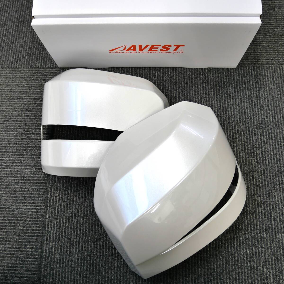 「補修部品」AVEST 6型 7型 8型 ハイエース200系 スーパーGL用 LEDドアミラー用のカバー左右 070塗装済 未使用 アベスト 匿名配送 送料無料拍卖