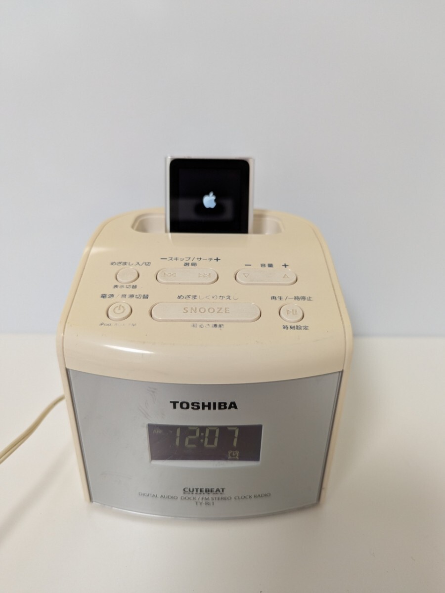 Apple iPad nano / TOSIBA CUTEBEAT TY-Ri1 オーディオプレーヤー スピーカー 音楽 拍卖