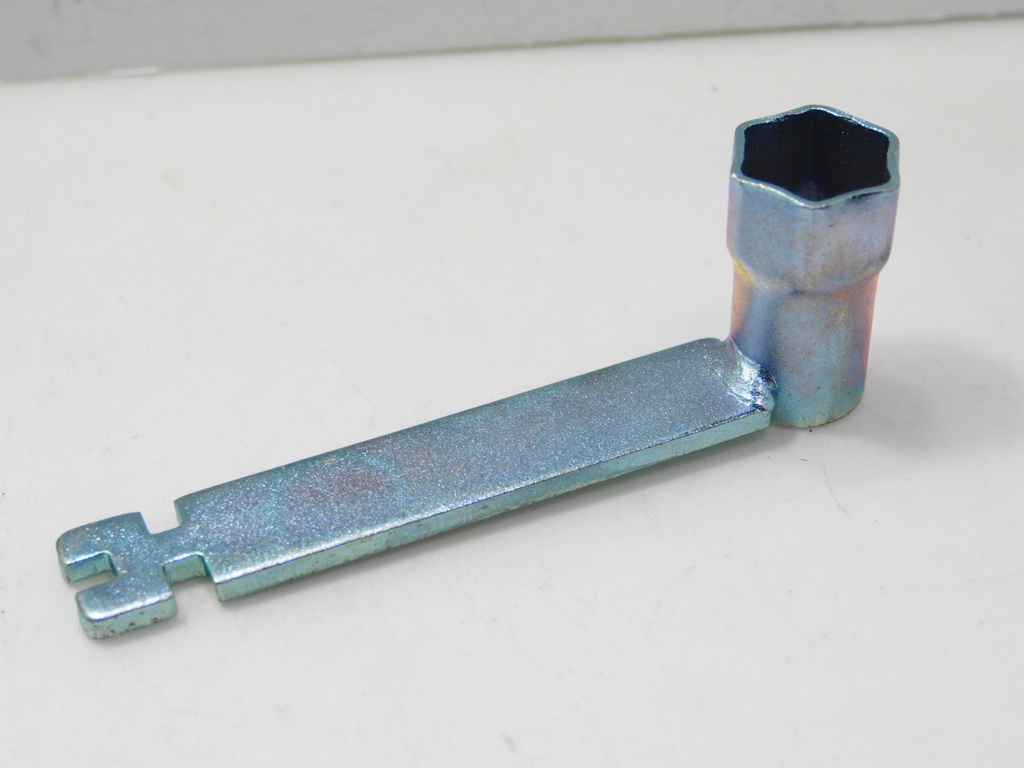 Bプラグ用 ニップルレンチつき 未使用? 車載工具 車種不明 NSR CRM NS1 TLR TZR RZR RD YZ TY RGΓ RM KR1 KSR AR KE KX UL WL Knuckle 拍卖