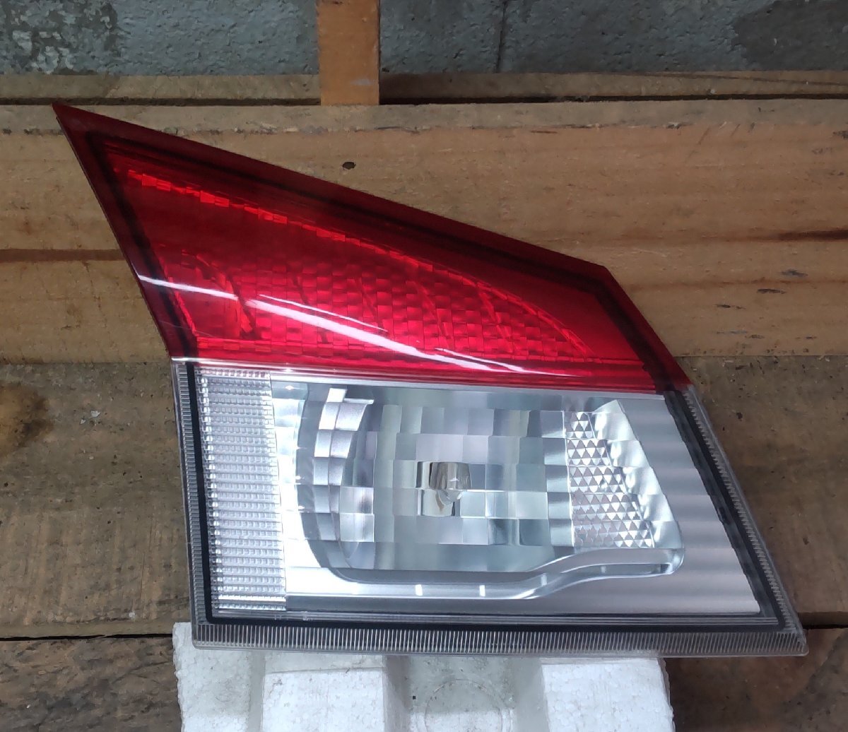 左 フィニッシャー ランプ スズキ ソリオ X MA15S H24/1 16746-0005 36250-54M0 中古拍卖