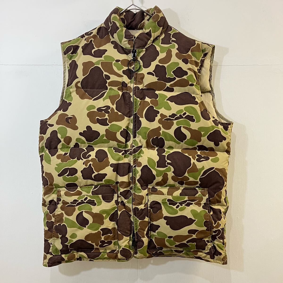 VINTAGE Hansa-Branta by STEARMS ダウンベスト 迷彩柄 カモフラ柄 グースダウン 総柄ベスト ダブルジップ 肉厚【送料一律/同梱可能】R拍卖