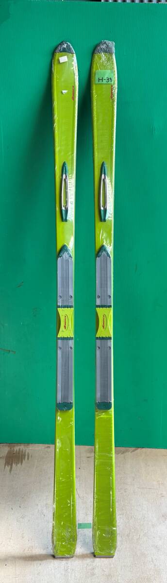 【未使用・デッドストック・ヴィンテージ】 NORDICA 190cm(103-67-87)未開封 プレート付き 錆有 H-39拍卖