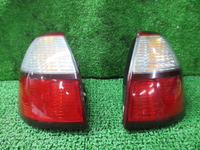 ♪♪レガシィ LANCASTER-6 BHE 左右 テールランプ テールライト ICHIKOH 4836A(W1881)♪♪拍卖