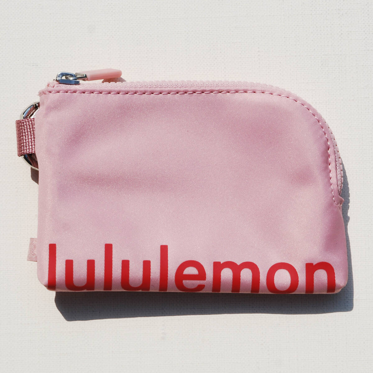 lululemon ルルレモン クリッパブルカードポーチ拍卖