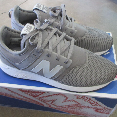 ニューバランス MRL247GW グレイ 26.0cm 定価:9680円(税込み)拍卖