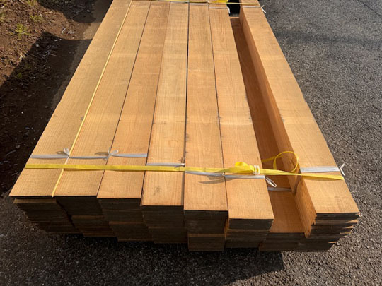 7-990 【超目玉・訳ありAB品】 国産無垢 杉スギ 無塗装 杉板 荒材ラフ 綺麗な無節上小 腰板腰壁壁材天井材床材拍卖