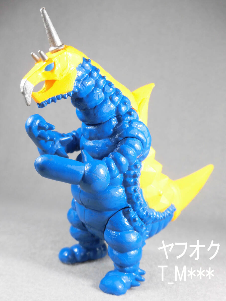 バキシム★一角超獣★空を割って現れる★怪しい隣人編★ウルトラマンA★HG ①拍卖