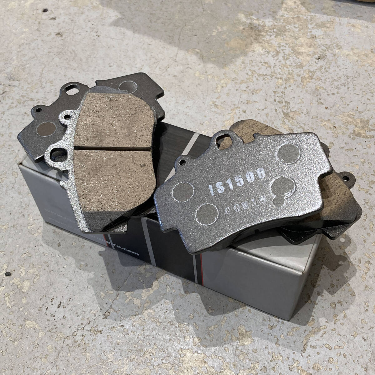 ポルシェ Boxster(986/987)2.5/2.7 用 ISWEEP IS1500 フロント用ブレーキパッド【未使用】拍卖