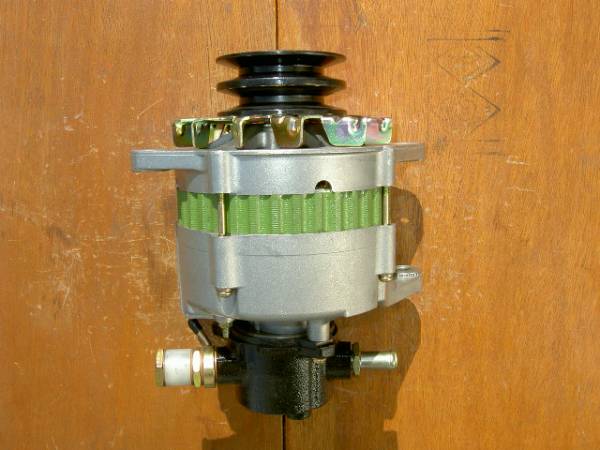 キャラバン,E23/E24,ダットサン,D21/TDエンジン用オルタネーター(ダイナモ)リビルト品 LR170-407,LR160-426,23100-02N15,23100-43GN07拍卖