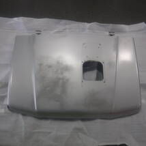 ジムニーJA22WボンネットJA12Wジムニイ純正フロントエンジン フードZ2Sシルバー ジムニィ部品取り車あります。拍卖