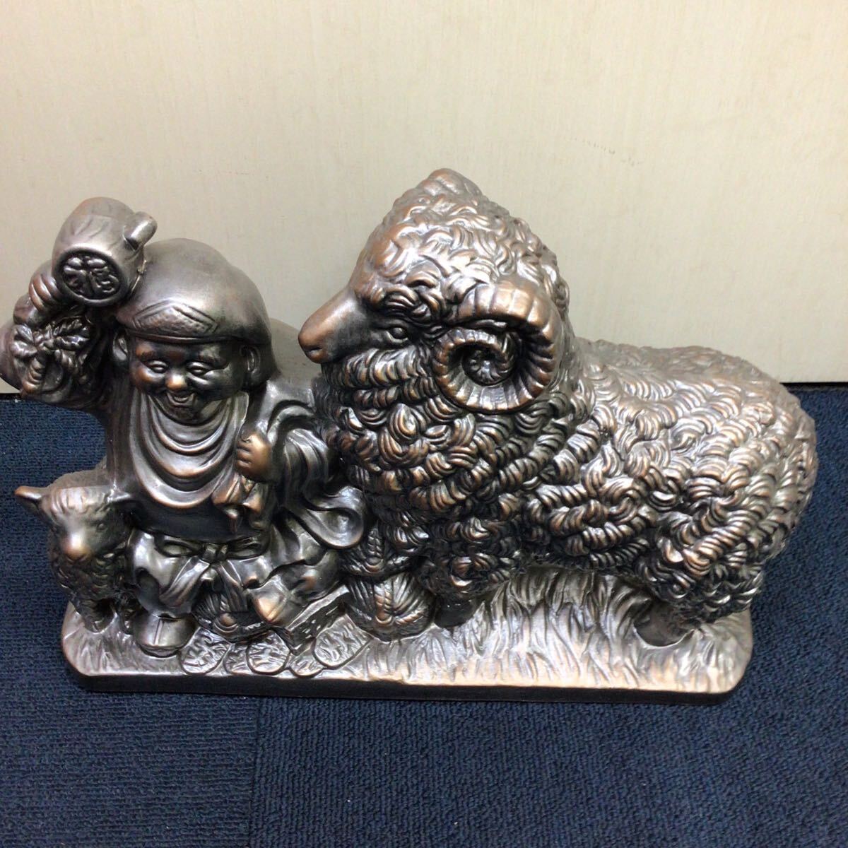 37647-55 0317Y 大黒天 未 羊 干支  置物 陶器拍卖