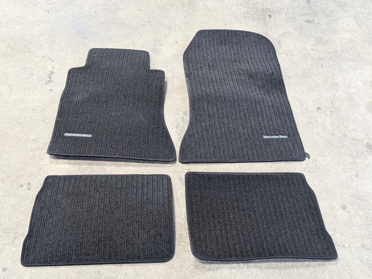 ☆ 新品! W124 セダン S124 ワゴン 全グレード 左ハンドル用 純正フロアマット 500E E500 AMG ブラバス ☆拍卖