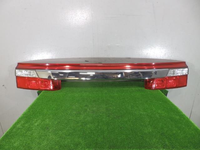 ステップワゴン DBA-RG1 リアフィニッシャー/ガーニッシュ K20A NH700M P8028 33700-SLJ-901 250370拍卖