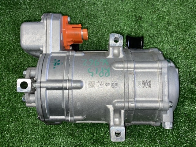 キックス 6AA-RP15 A/C エアコンコンプレッサー X拍卖