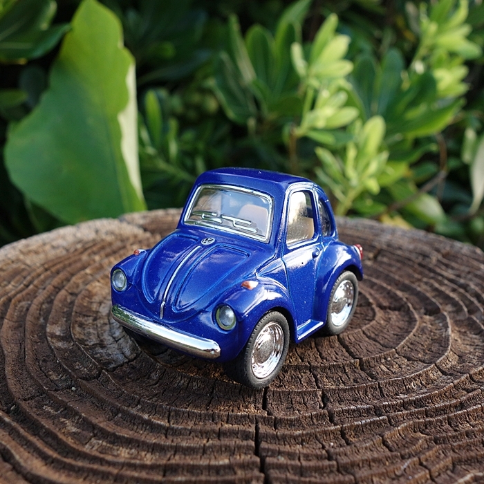 【送料260円】フォルクスワーゲン ミニカー チョロQ風 紺色 ワーゲン 新品 ビートル VOLKSWAGEN拍卖