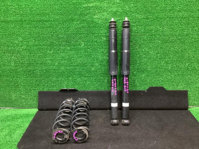 N-BOX DBA-JF1 Rストラット・アブソーバーセット G SSパッケージ R562P 52610-TY0-J41拍卖