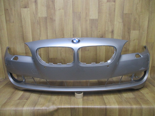 E8/ BMW F10 5シリーズ純正フロントバンパー5111 7200 712 / 51117200712拍卖