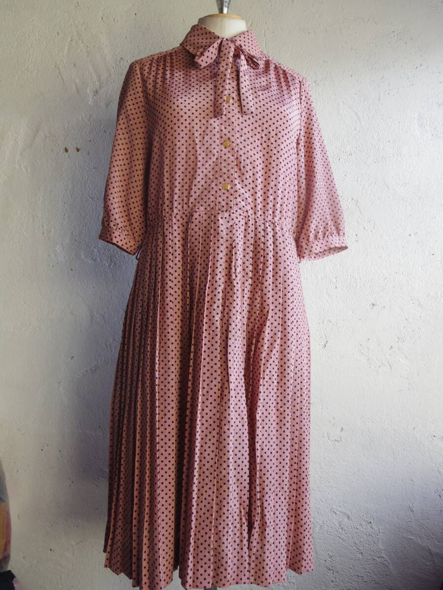 古着♪レトロVintageピンクドット水玉ワンピ♪昭和レトロワンピース70s60s70年代60年代昭和レトロビンテージクラシカルワンピ拍卖