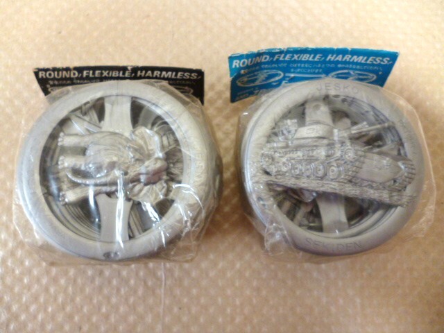 昭和レトロ 当時物 空とぶ ミニプラ JESKO ジェスコ 2個 (40枚) 未開封 SEKIDEN セキデン化学工業 駄菓子屋 円盤拍卖