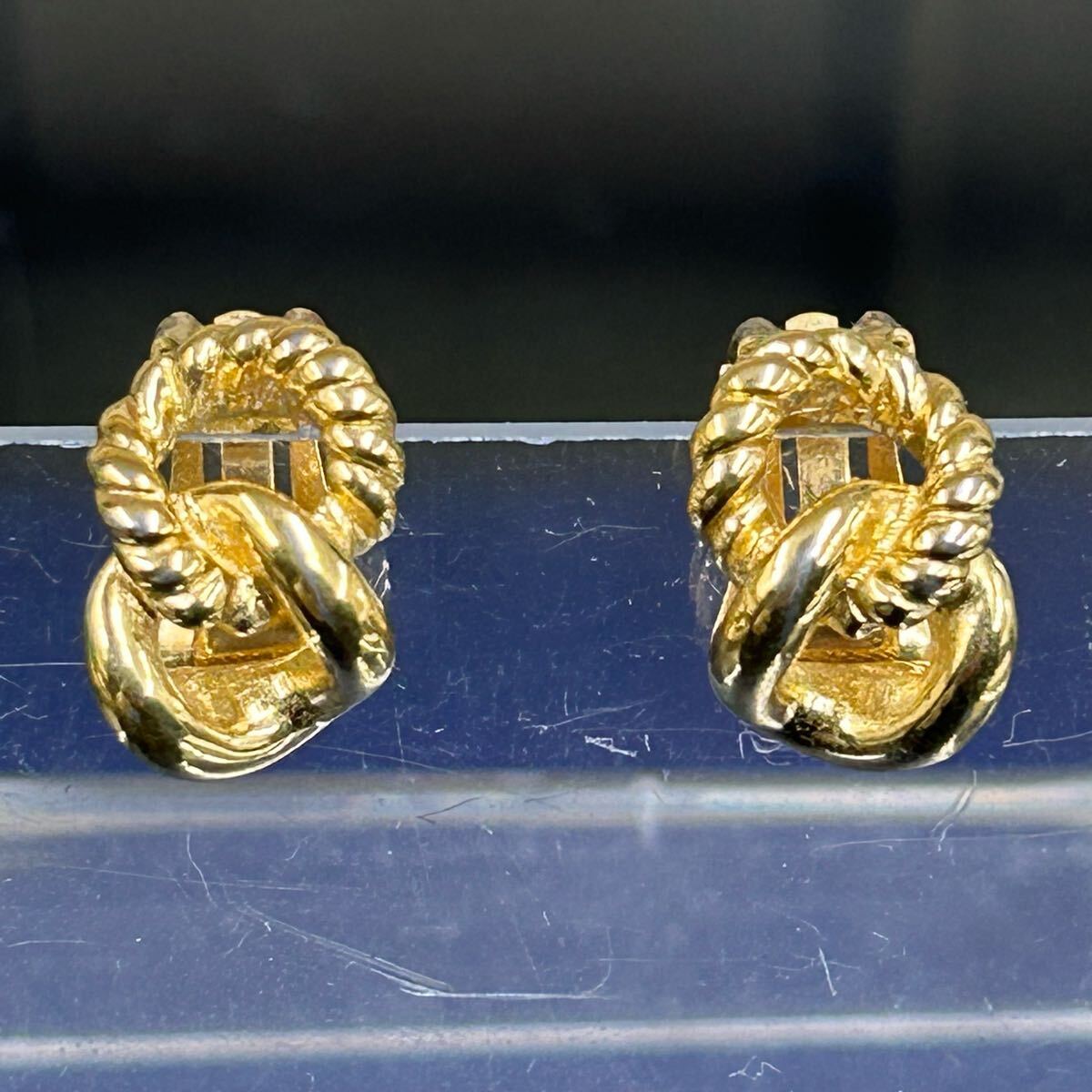 【ディオール】基準内 Christian Dior イヤリング ロープ 幅0.8cm アクセサリー ピアス ゴールド色系 金属素材 女性用 レディース拍卖