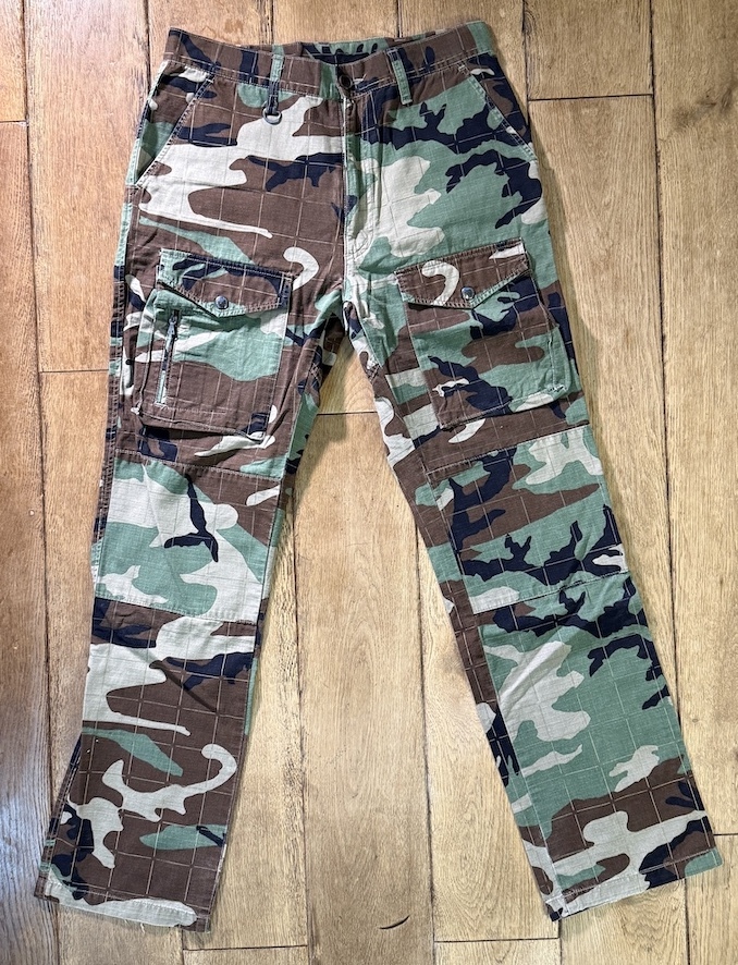 【良品】SOPHNET. ソフネット カモフラージュ フライトパンツ 迷彩 サイズM【良品】拍卖