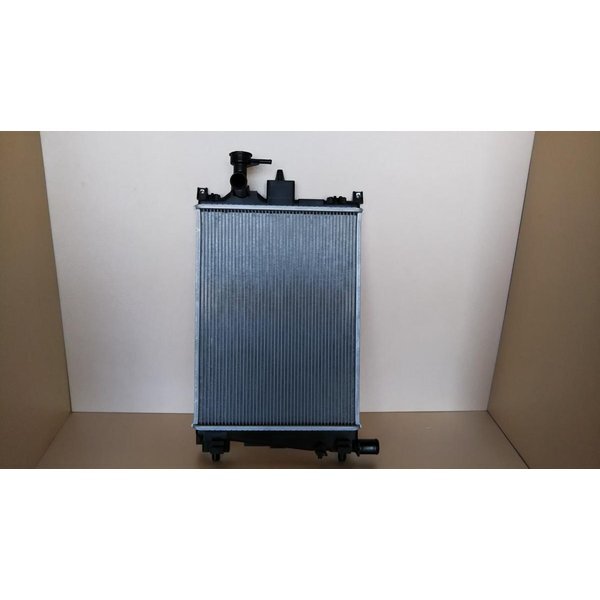 ラジエーター ラジエター HE33S アルトラパンCVT 新品特価拍卖