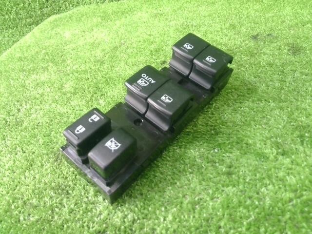 インプレッサ DBA-GJ7 パワーウインドウスイッチ G4 2.0Iアイサイト 4WD FB20A G1U 83071FJ080拍卖