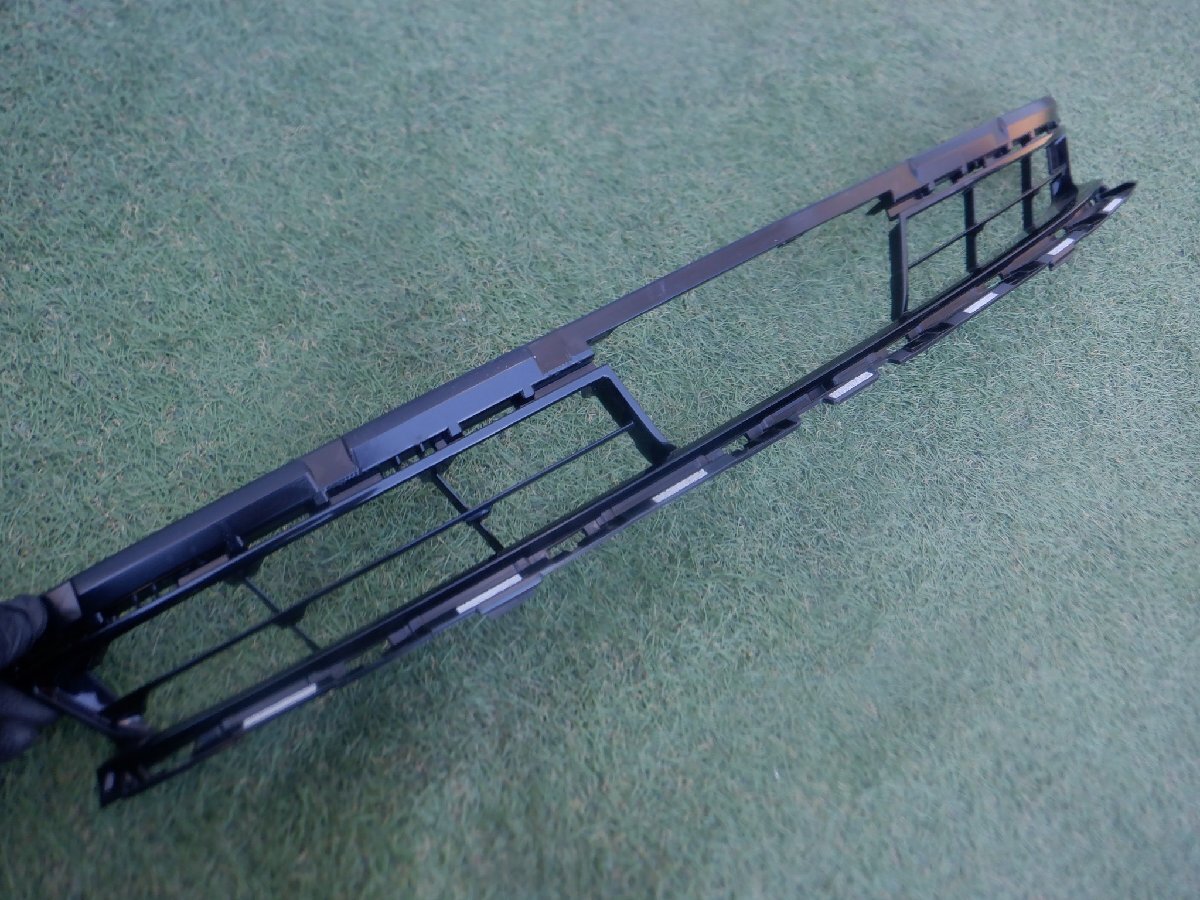 新車外し トヨタ純正 AZSH36W AZSH37W クラウンスポーツ クラウン スポーツ フロントグリル ロアグリル カバー パネル 53111-30J70拍卖