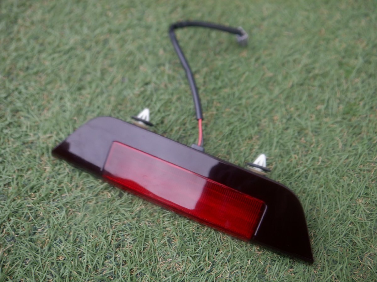 トヨタ純正 A200A A201A A202A A210A ライズ RIZE ロッキー 286-8J008 ランプ ハイマウント ストップランプ m-25-3-92拍卖