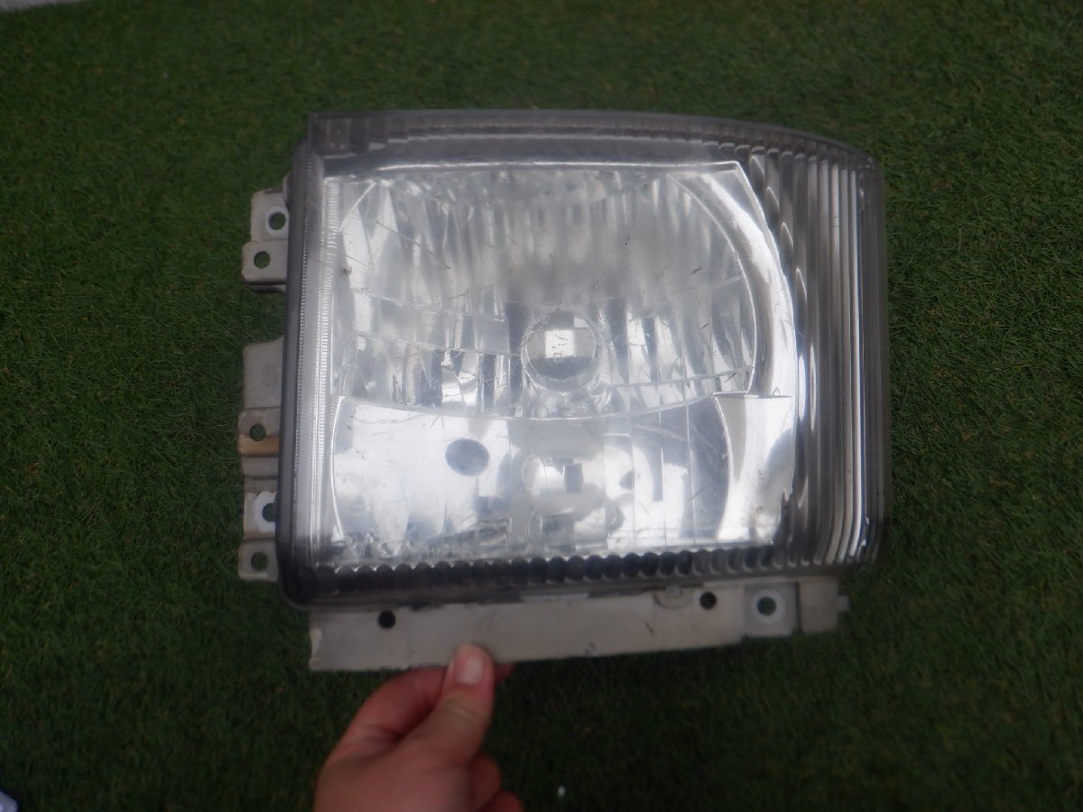 いすゞ純正 ISUZU NMR85R NLR85AN 80系 ギガ エルフ フォワード HID キセノン ヘッドライト ヘッドランプ 左側 助手席 24V KOITO 110-21872拍卖