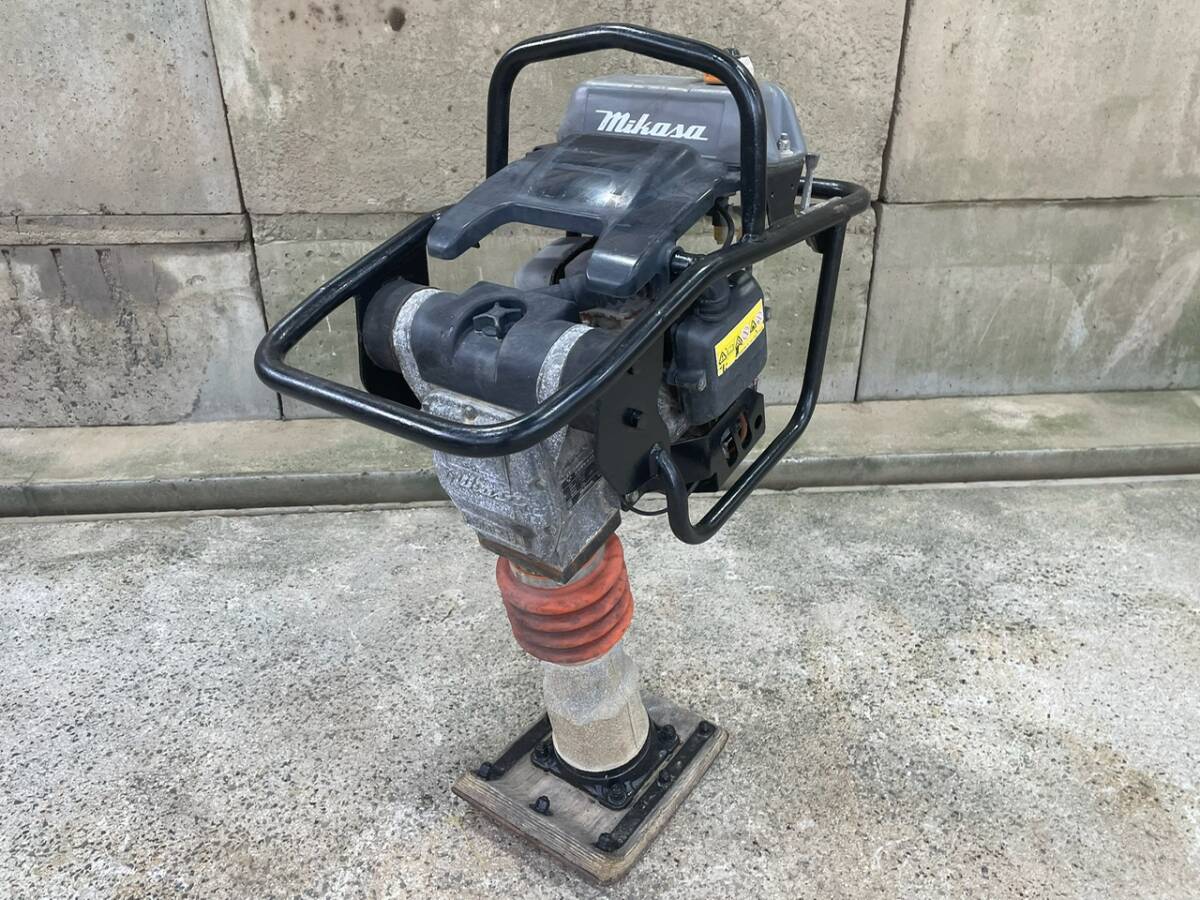 福岡発☆ MIKASA MT-55H タッピングランマ― 三笠産業 205時間 動作確認済 E2380 転圧機 ガソリン 締固め機 舗装工事 建設機械 九州 中古品拍卖