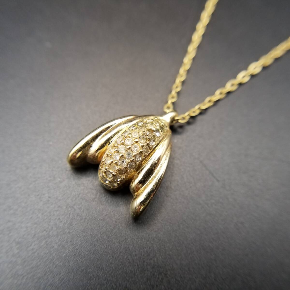 Grosse ドイツ ヴィンテージ 蜂 昆虫モチーフ ペンダント ネックレス ラインストーン 煌めき レトロ コスチュームジュエリー Y22-A拍卖