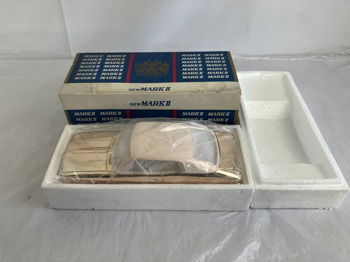 【開封未使用品】 ◇昭和レトロ TOYOTA NEW MARKⅡ シガレットケース 金属製 置物 インテリア拍卖