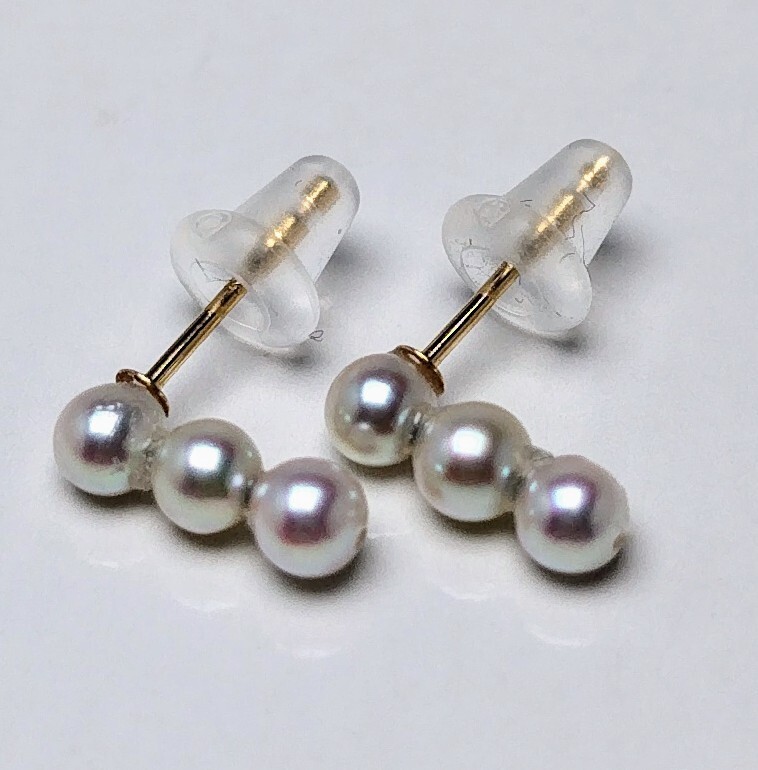 真珠専科 K18 色テリ 天女 花珠級 ベビー 3㎜ あこや真珠 3連 ピアス拍卖