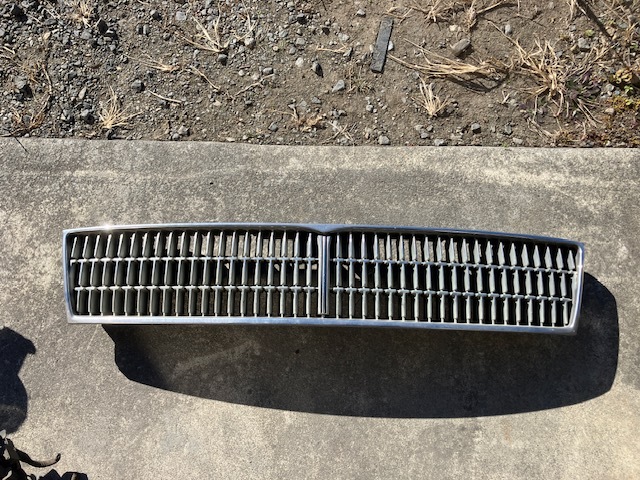 【希少】日産★Y31シーマ★純正フロントグリル★ラジエーターグリル★FPY31★前期?後期?純正?部品取り車★グロリアセドリック拍卖