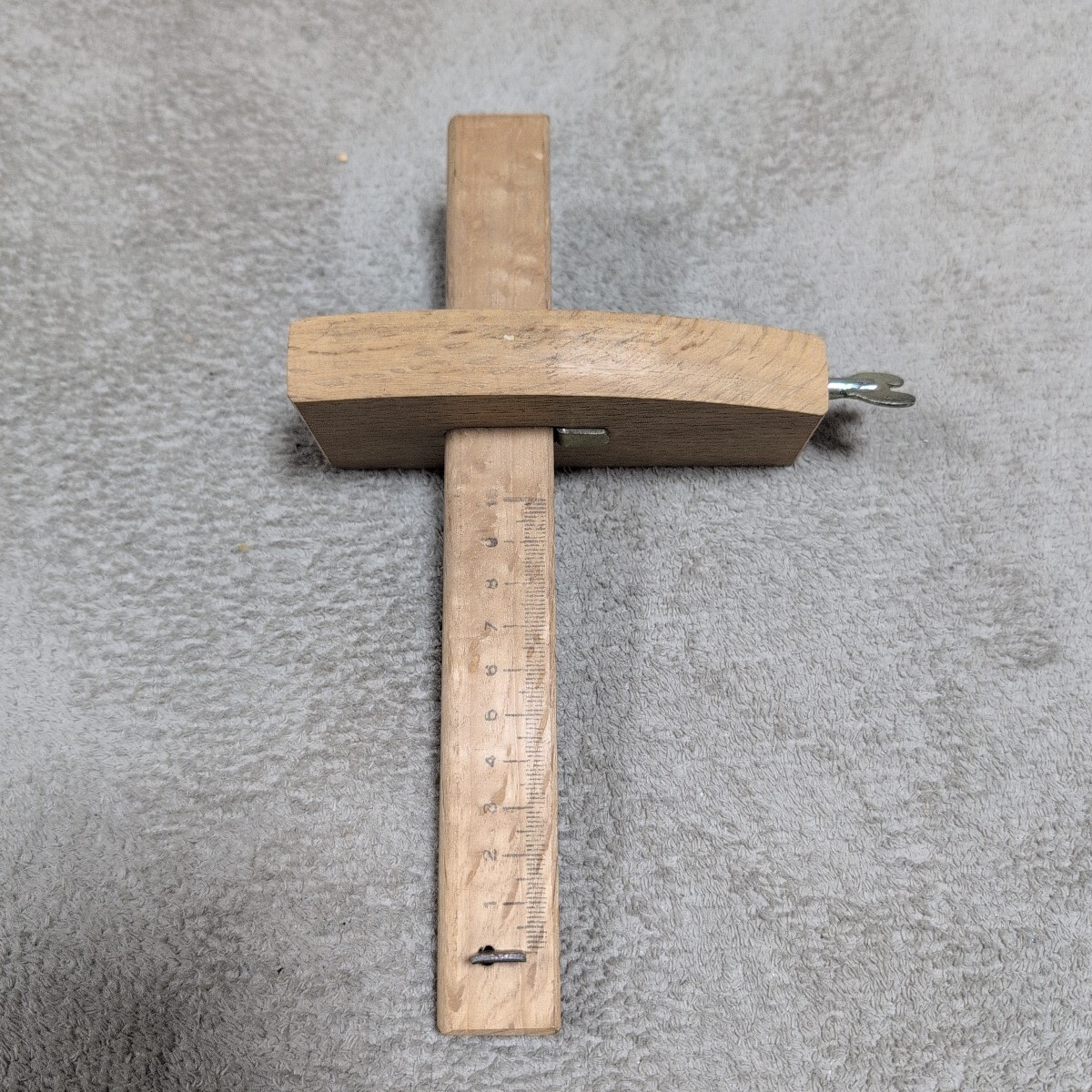 ジャンク品/長期保管品/中古品/富士久作/毛引(罫引)/筋毛引(一本竿)/10㎝目盛付/ネジ止/刃一本/本体120×55×20mm/竿22㎝拍卖