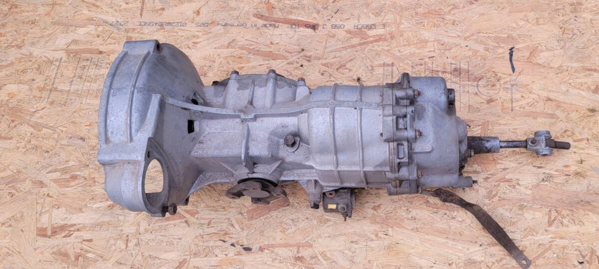 ポルシェ911 912 SWB用 中古4速ミッション 901ミッション  902/0 161934  1966-1968 911 (902/0)拍卖