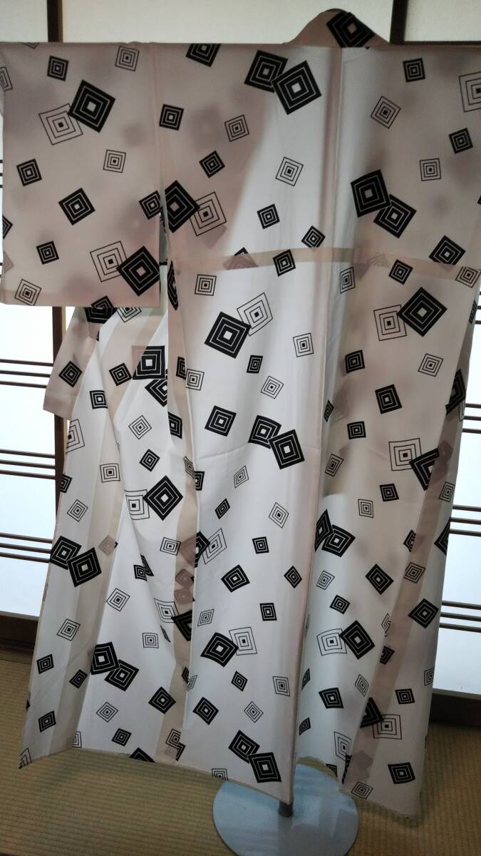 単衣着物 (小紋)拍卖