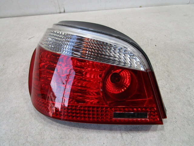 BMW 5シリーズ E60 純正 左テールライト 6910767  A91-53拍卖