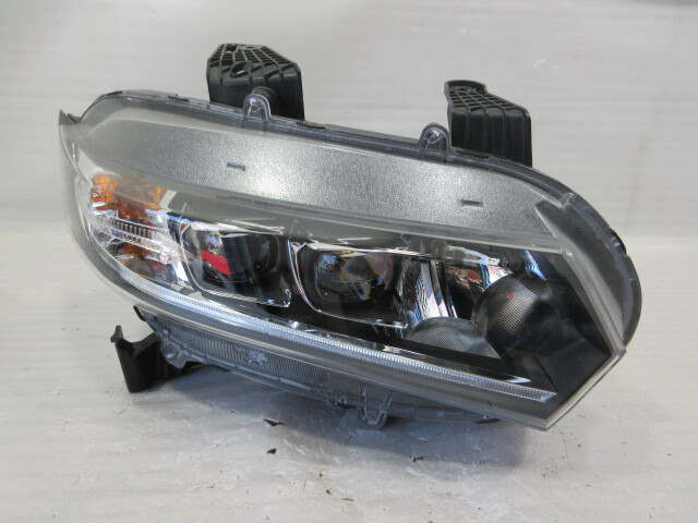 ホンダ S660 JW5 純正 LED 右 ヘッドライト拍卖
