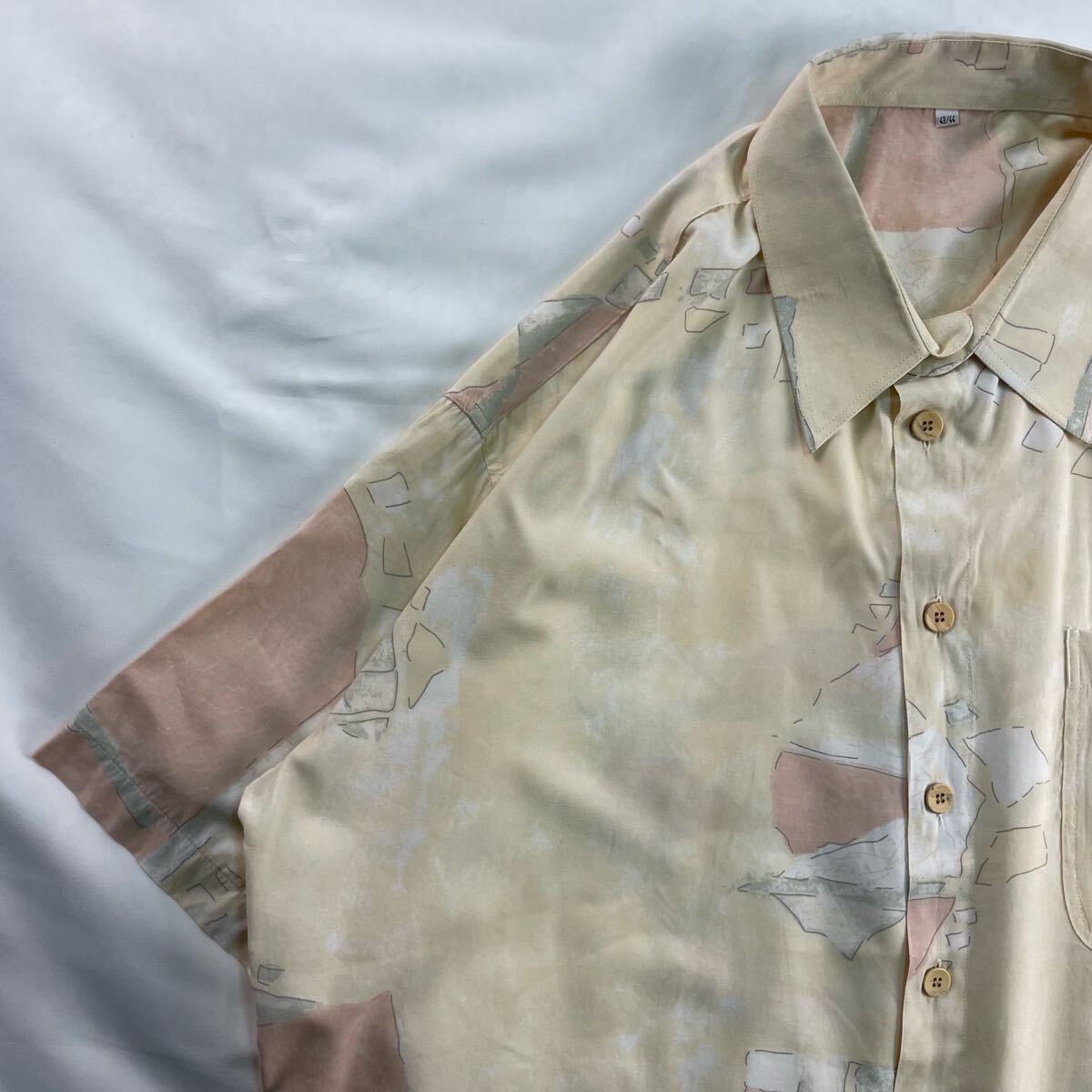 Euro Vintage 80-90s Unknown ビスコース パステルカラー 淡色 暖色 幾何学模様 水彩 アート 抽象 クレイジーパターン 総柄 デザインシャツ拍卖