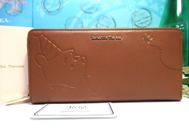 送料無料 サマンサタバサ 限定 くまのプーさん 型押 牛革 ラウンドジップ ファスナー 長財布 新品 証明書 包装付 ディズニー 男女兼用拍卖