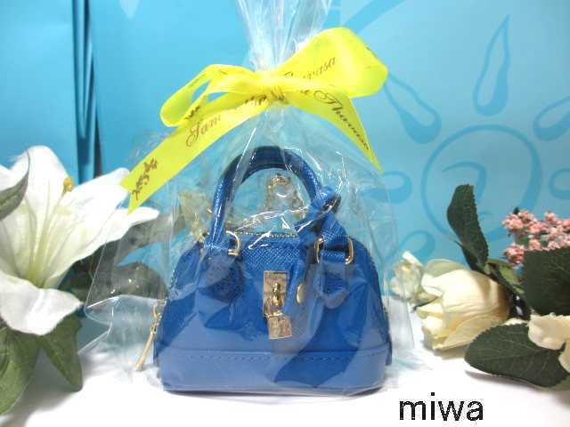 送料無料 サマンサタバサ 非売品 牛革 バッグチャーム ミニミニ レディ アゼル ブルー 青 ロイヤルブルー 未開封 ミニミニアゼル拍卖